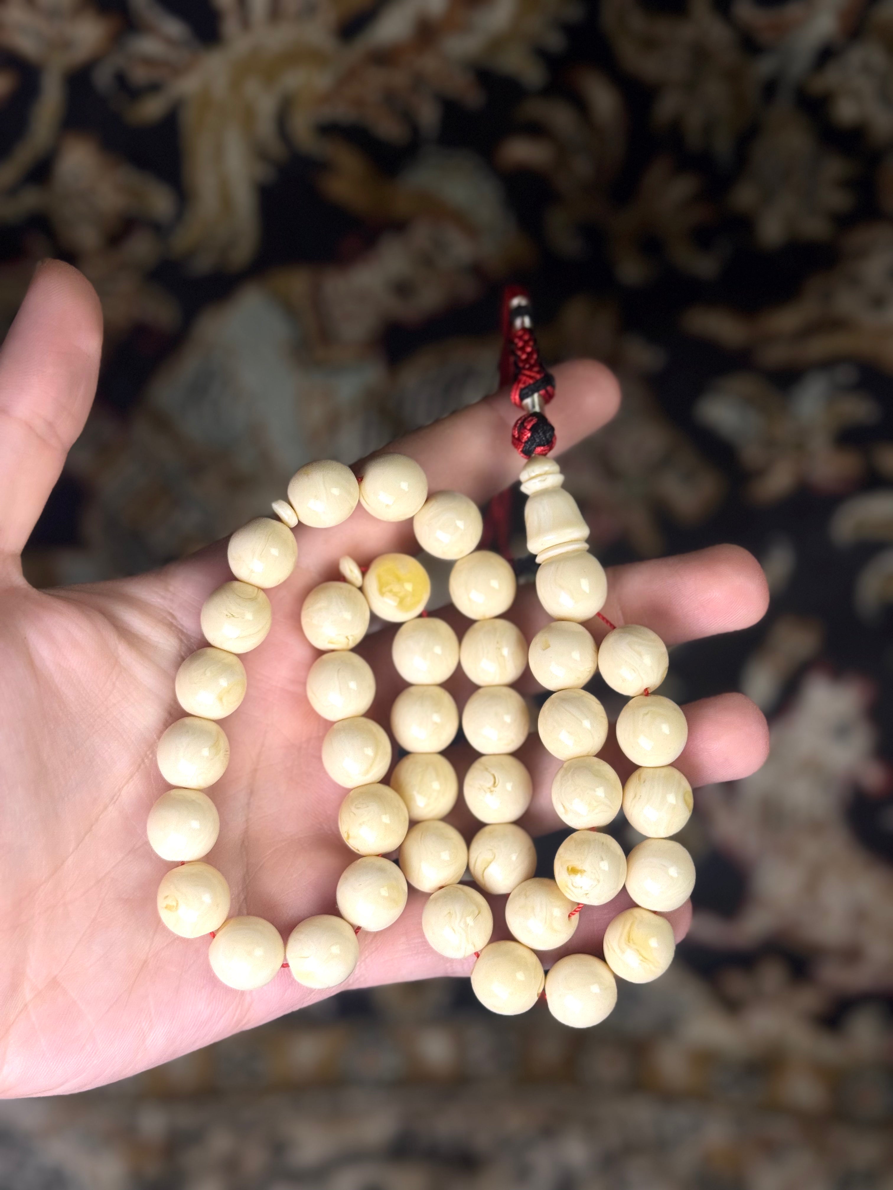 مسابيح المستكة