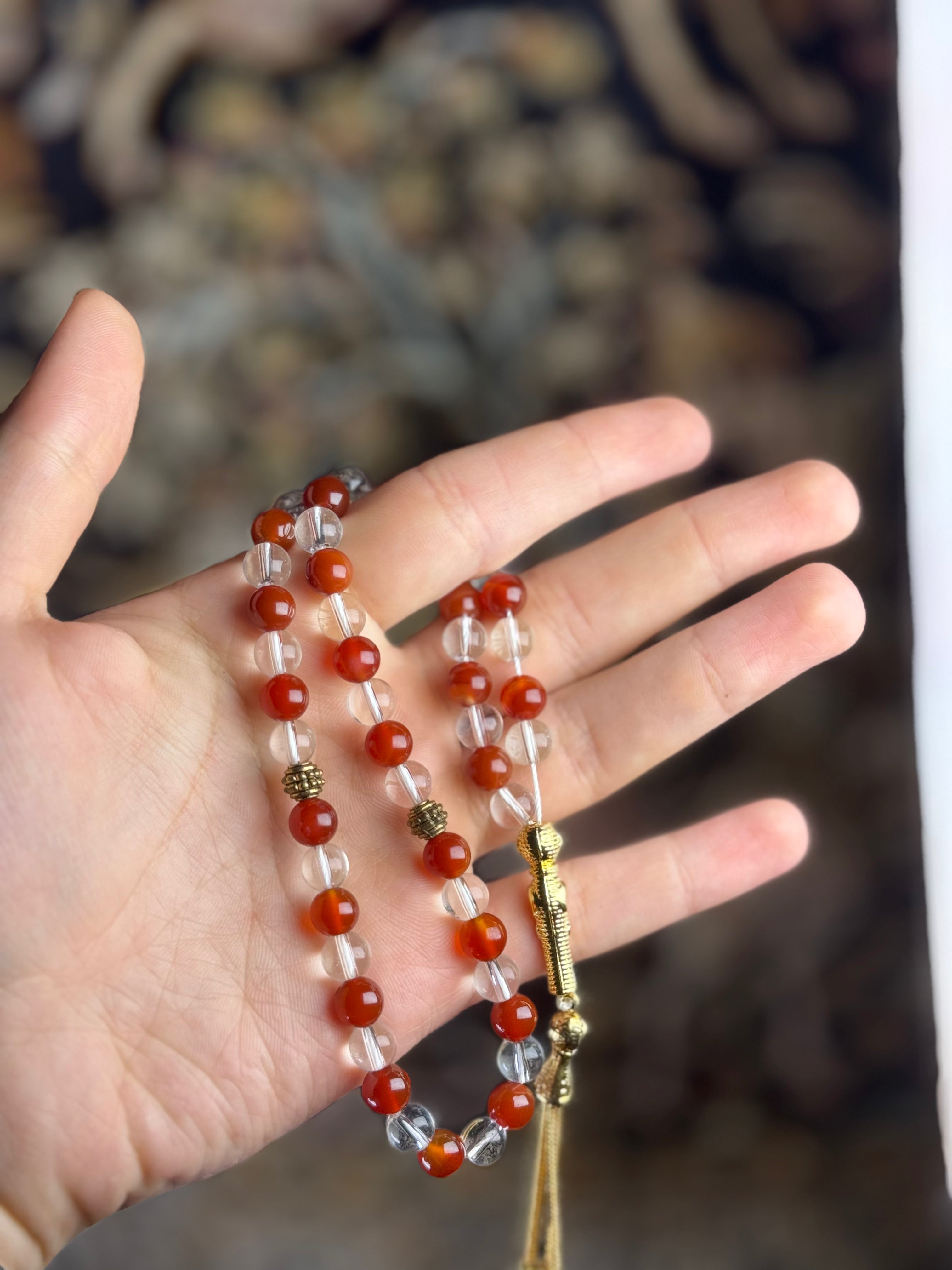 مسباح من العقيق والدر